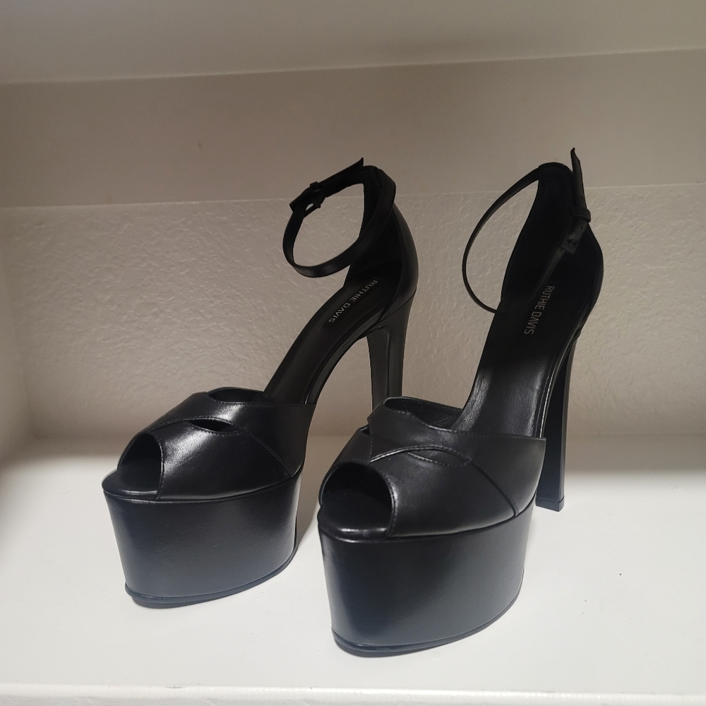 Ruthie Davis Strappy Peep Toe Platform Heels